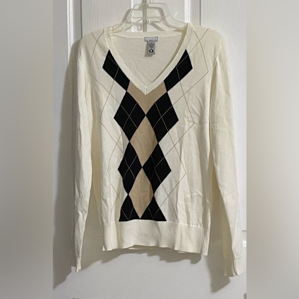 IZOD.. 2-WOMENS ARGYLE V-NECK SWEATERS - Picture 14 of 16